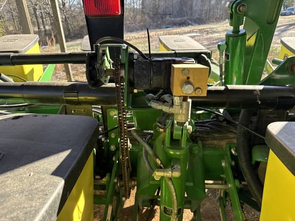 Image of John Deere 1760 equipment image 4