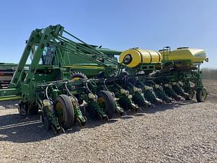 Main image John Deere 1770 1