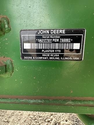 Image of John Deere 1770 equipment image 4