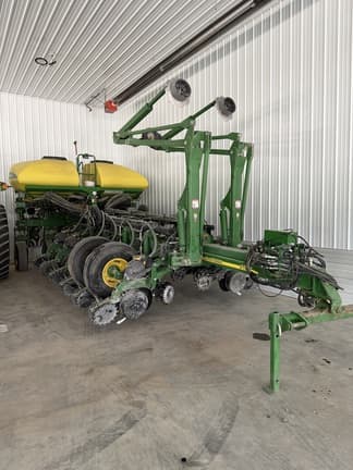 Image of John Deere 1770 Primary image