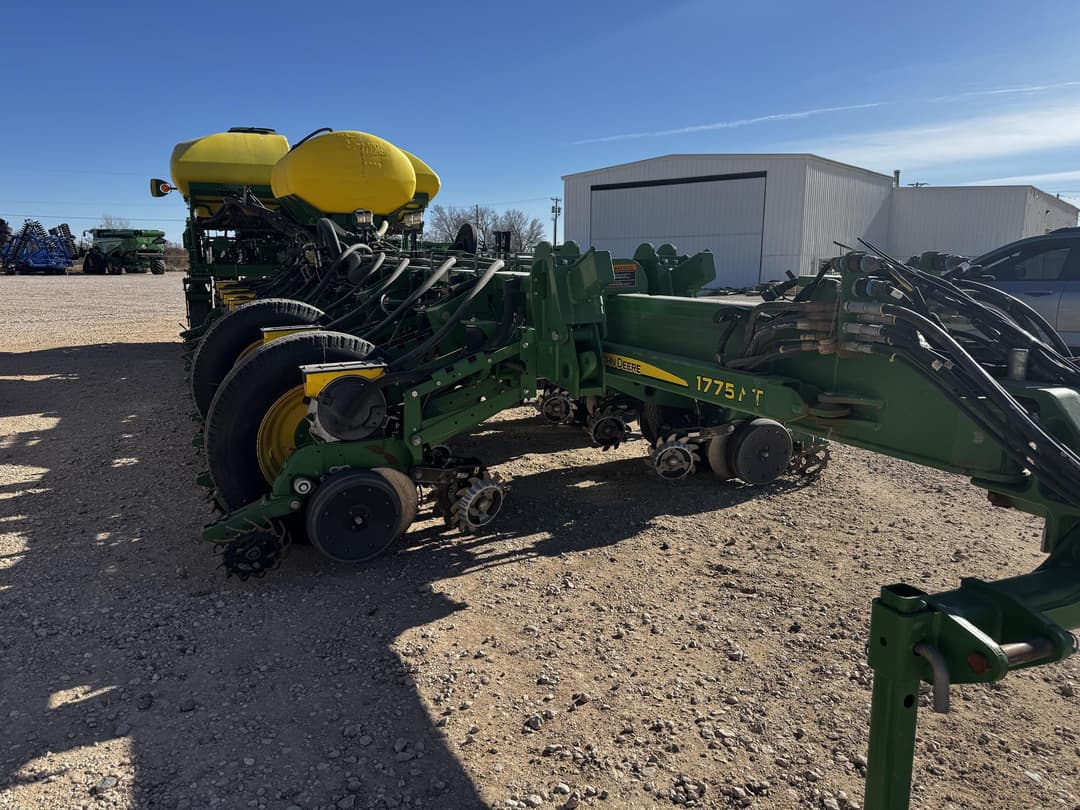 Image of John Deere 1775 Image 1