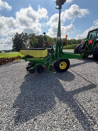 Image of John Deere 1780 equipment image 3