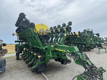 Main image John Deere 1790