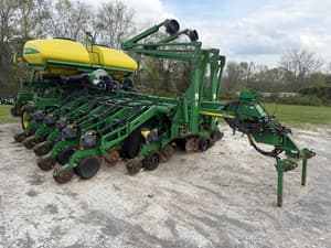 2014 John Deere 1790 Image