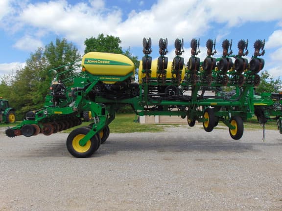 Image of John Deere 1790 Primary image