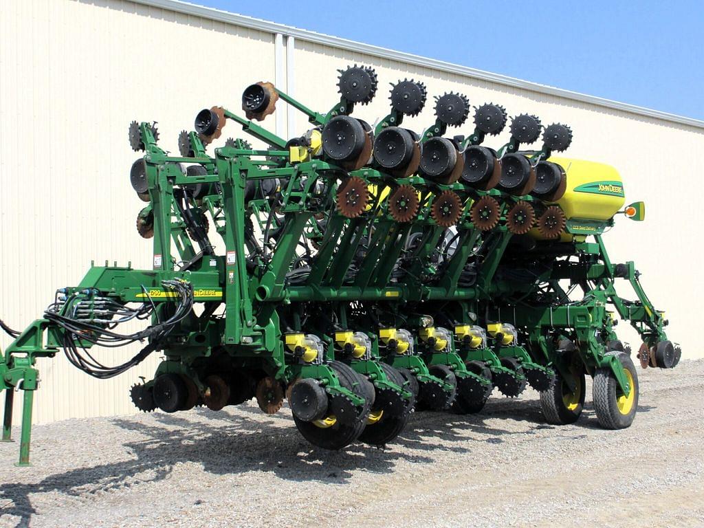 Image of John Deere 1790 Primary image