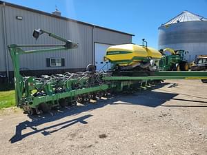 2014 John Deere 1790 Image