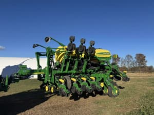 2014 John Deere 1795 Image