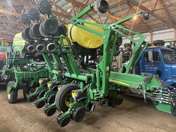 Main image John Deere 1795