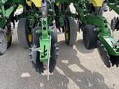 Thumbnail image John Deere 1795 22