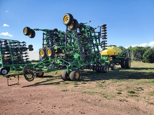 2014 John Deere 1835 Image