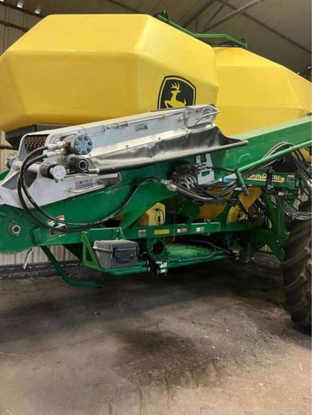 Image of John Deere 1890 equipment image 4