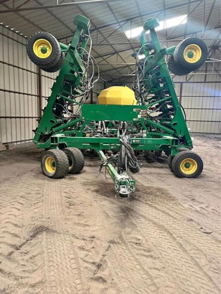 Image of John Deere 1890 Primary image