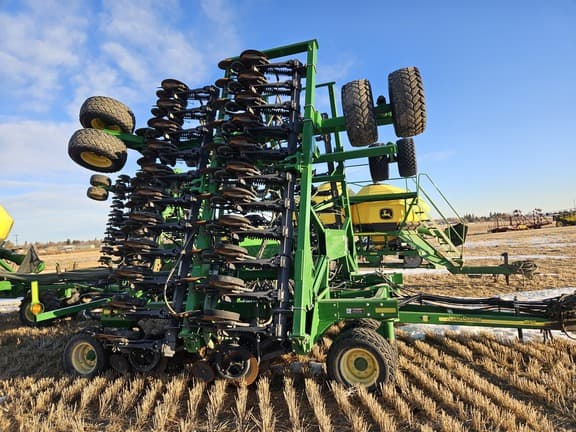 Image of John Deere 1890 equipment image 2