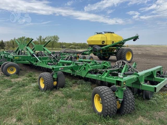 2014 John Deere 1890 Equipment Image0