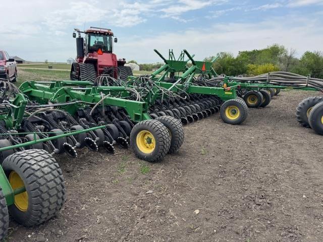 Image of John Deere 1890 equipment image 3