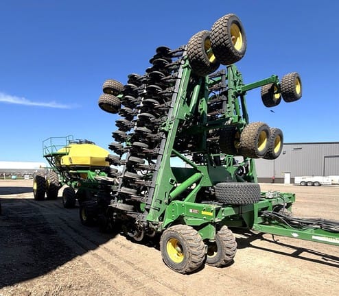 2014 John Deere 1890 Equipment Image0