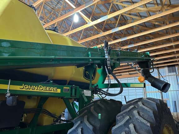 Image of John Deere 1895 equipment image 1