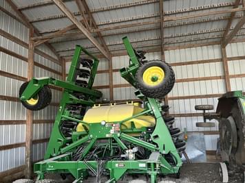 Main image John Deere 1990