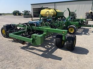 Main image John Deere 1990 1