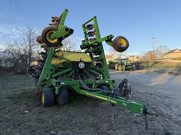 Image of John Deere 1990 equipment image 4