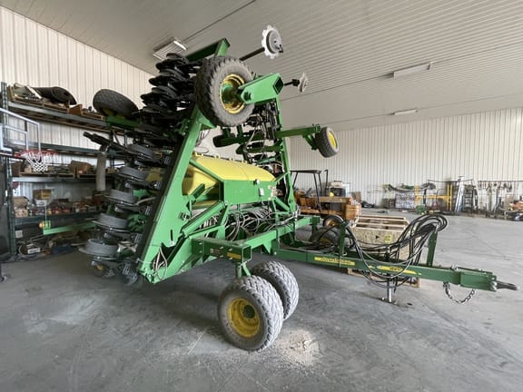 2014 John Deere 1990 Equipment Image0