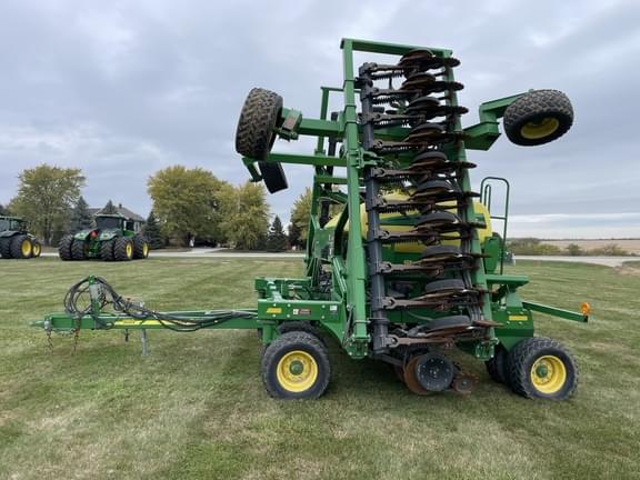 Image of John Deere 1990 equipment image 1