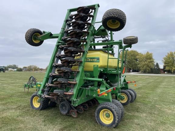 Image of John Deere 1990 equipment image 2