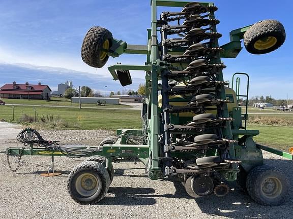 Image of John Deere 1990 equipment image 1