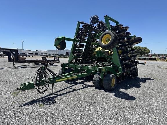 Image of John Deere 1990 Primary image