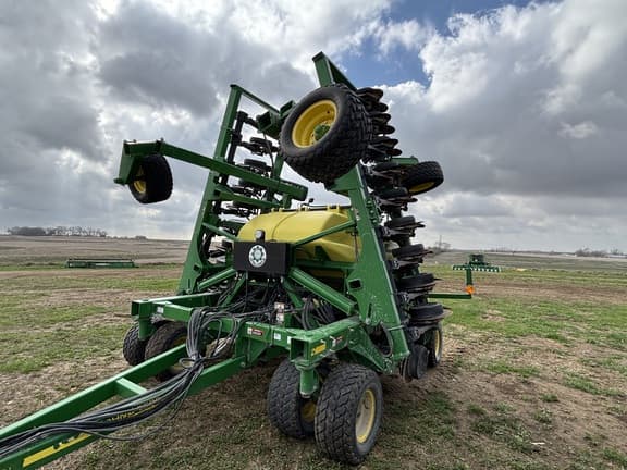 Image of John Deere 1990 equipment image 1
