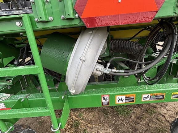 Image of John Deere 1990 equipment image 4