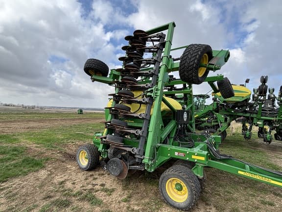 Image of John Deere 1990 equipment image 3