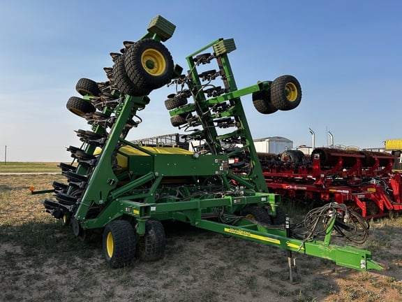 2014 John Deere 1990 Equipment Image0