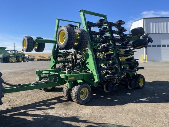 2014 John Deere 1990 Equipment Image0