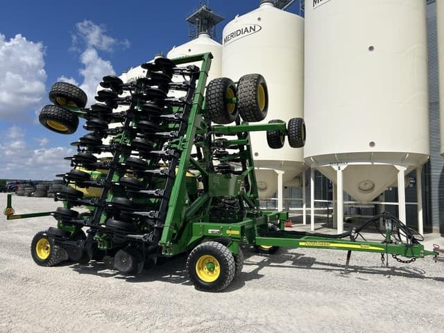 Image of John Deere 1990 equipment image 1