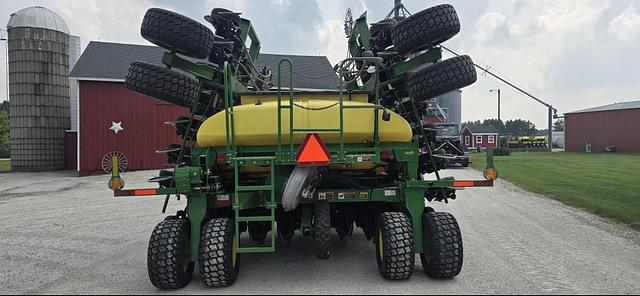 Image of John Deere 1990 equipment image 3