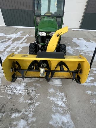 Image of John Deere 2025R equipment image 4