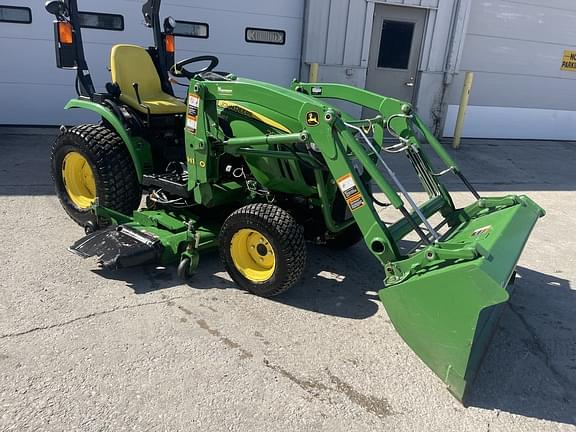 Image of John Deere 2025R equipment image 1