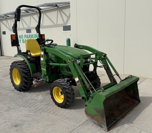 2014 John Deere 2025R Equipment Image0