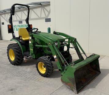 Main image John Deere 2025R
