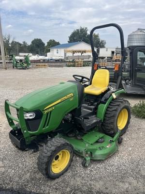 2014 John Deere 2025R Image