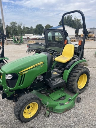 2014 John Deere 2025R Equipment Image0
