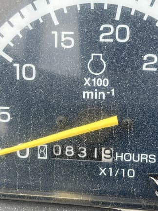 Image of John Deere 2025R equipment image 4