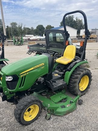 2014 John Deere 2025R Equipment Image0