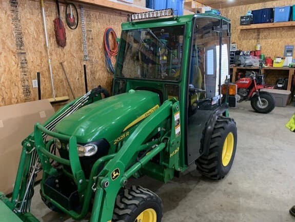 Image of John Deere 2025R Primary image