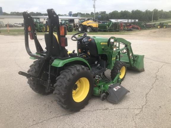 Image of John Deere 2025R equipment image 3