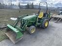 2014 John Deere 2032R Image