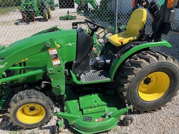 Main image John Deere 2032R