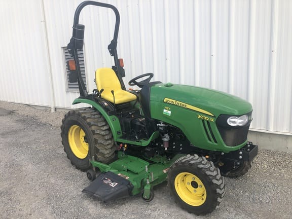 Main image John Deere 2032R